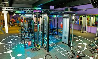 英国 Simply Gym 健身房——皇家88 CIS 产品的完美运用
